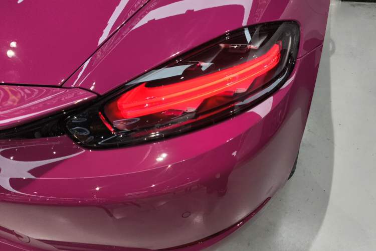 Used Porsche 718 2023 Boxster Style Edition 2.0T Exterior 2