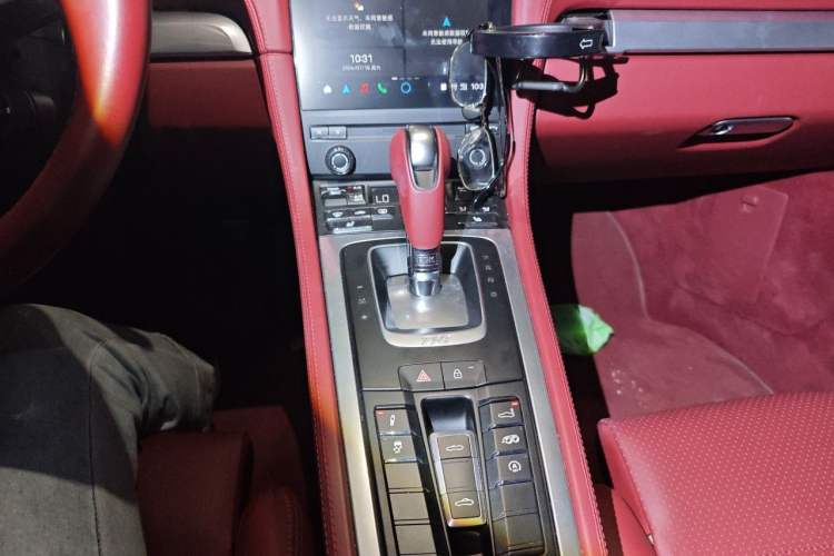 Used Porsche 718 2023 Boxster Style Edition 2.0T Gear Lever
