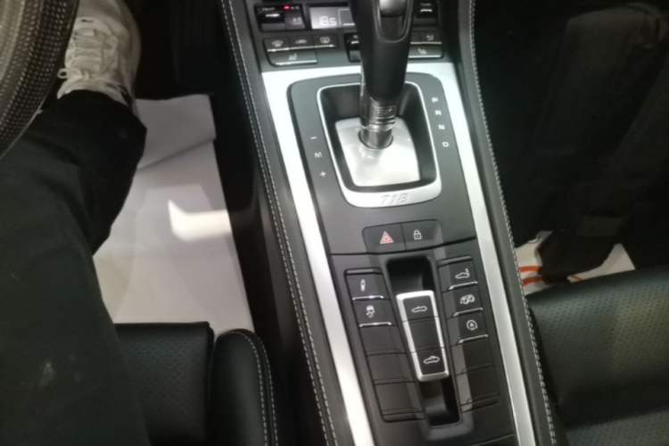 Used Porsche 718 2023 Boxster Style Edition 2.0T Gear Lever