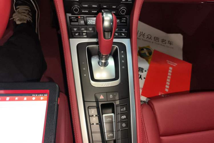 Used Porsche 718 2023 Boxster Style Edition 2.0T Gear Lever