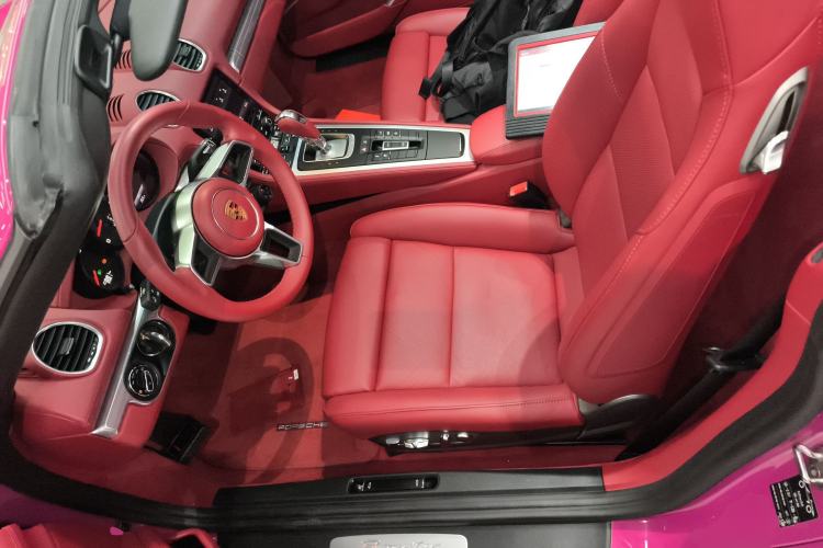 Used Porsche 718 2023 Boxster Style Edition 2.0T Left Front Seat