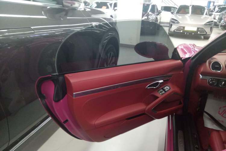 Used Porsche 718 2023 Boxster Style Edition 2.0T Left Rear Door Interior