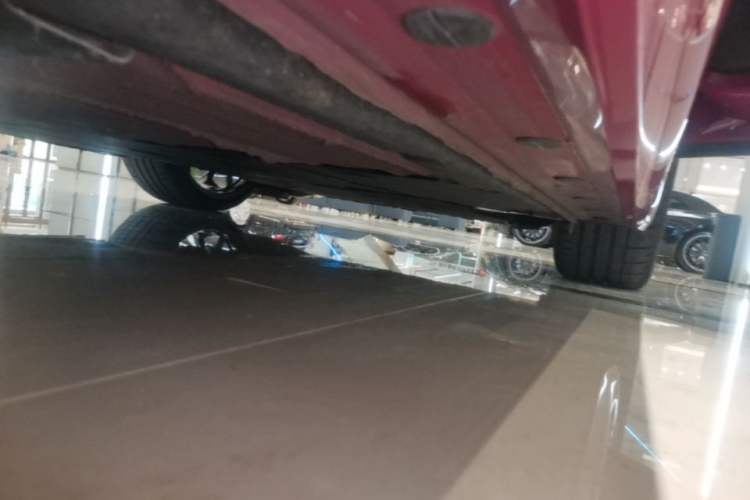 Used Porsche 718 2023 Boxster Style Edition 2.0T Right Side Sill