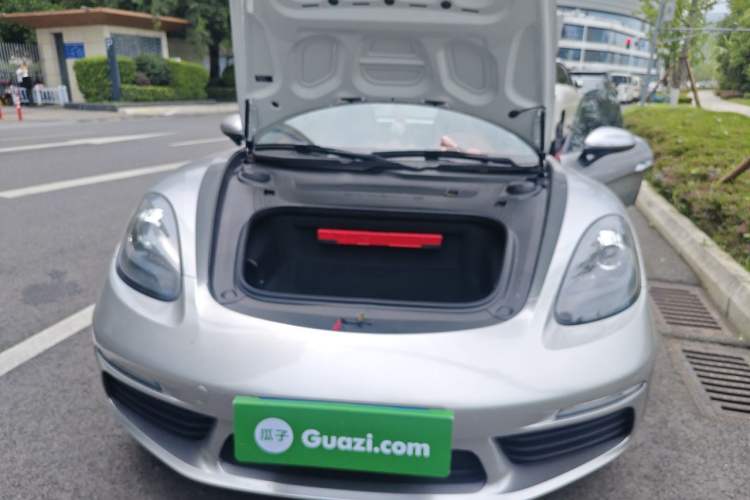 Used Porsche 718 2023 Cayman Style Edition 2.0T Engine Bay