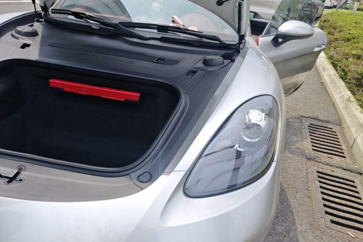 Used Porsche 718 2023 Cayman Style Edition 2.0T Engine Bay Left