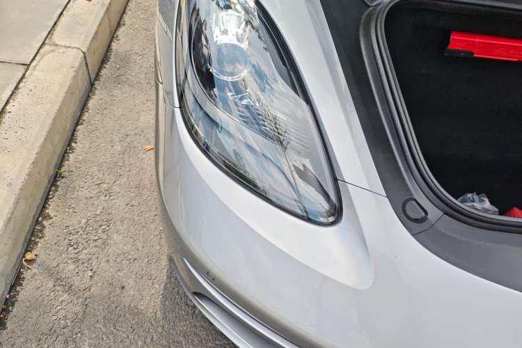 Used Porsche 718 2023 Cayman Style Edition 2.0T Right Front Headlight