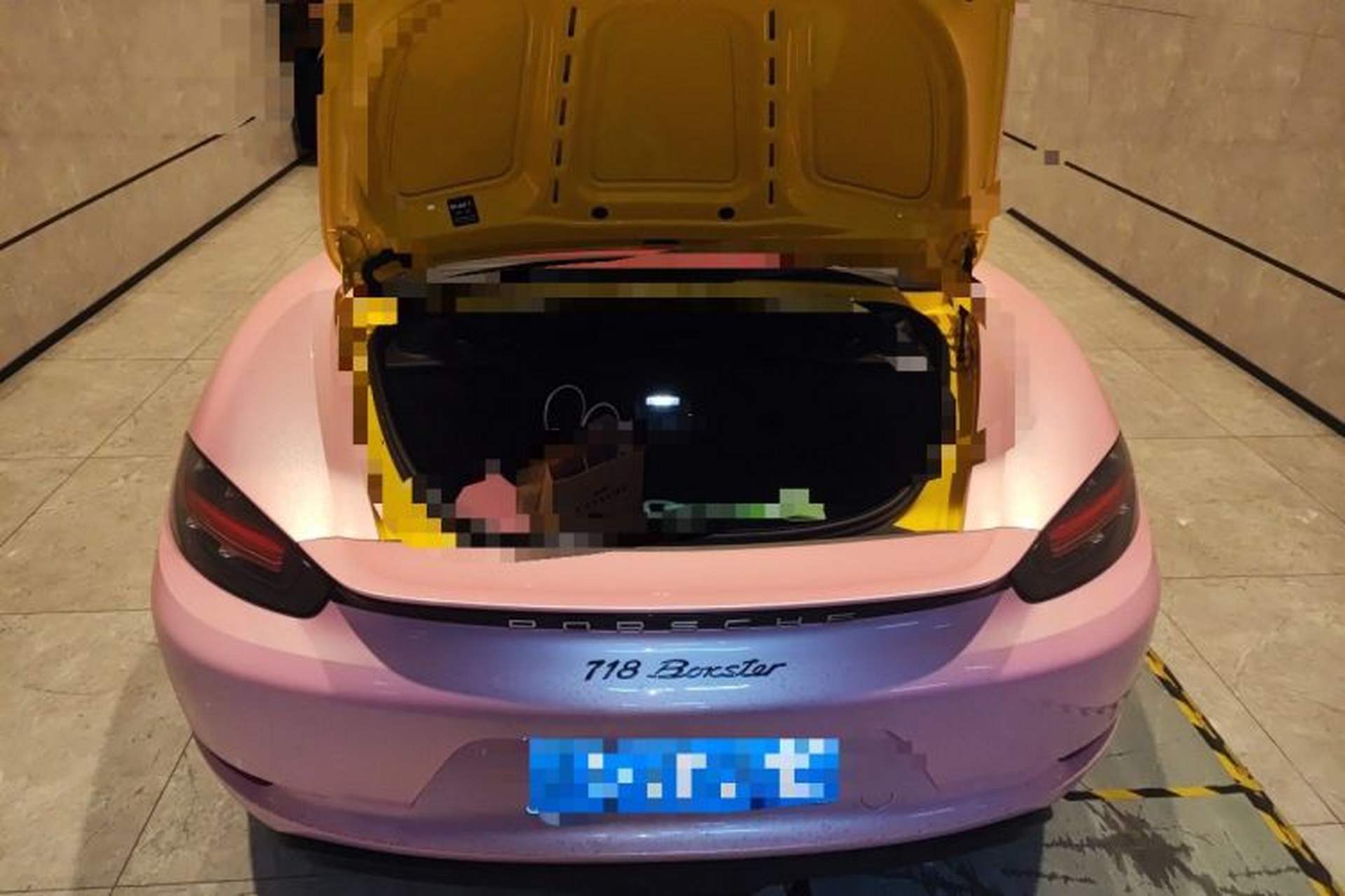 Used Porsche 718 2023 Boxster Style Edition 2.0T Trunk