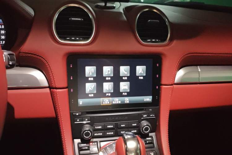 Used Porsche 718 2023 Cayman Style Edition 2.0T Audio And AC Panel