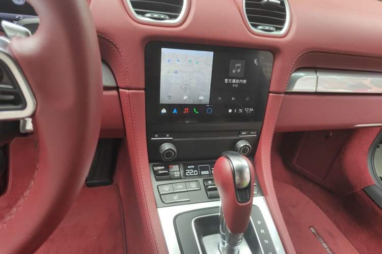 Used Porsche 718 2023 Boxster Style Edition 2.0T Audio And AC Panel