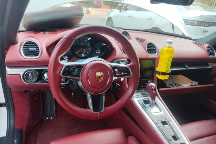 Used Porsche 718 2023 Boxster Style Edition 2.0T Center Console