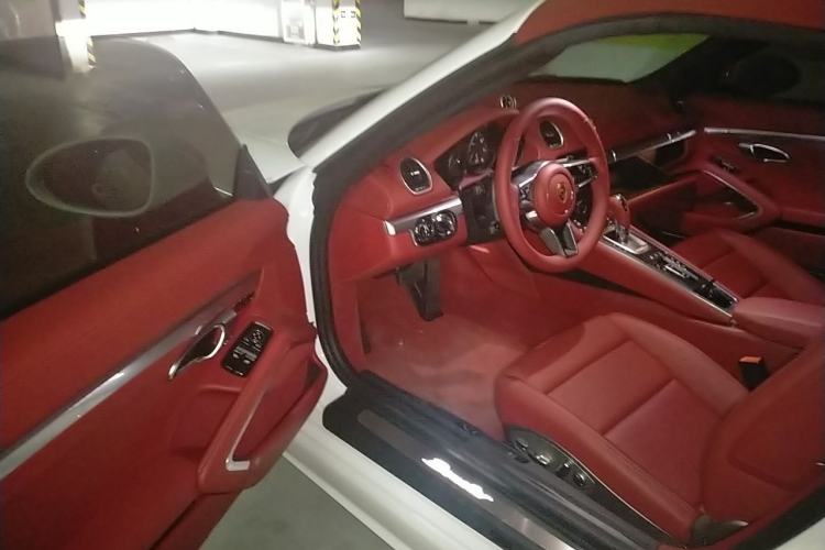 Used Porsche 718 2023 Boxster Style Edition 2.0T Driver Seat