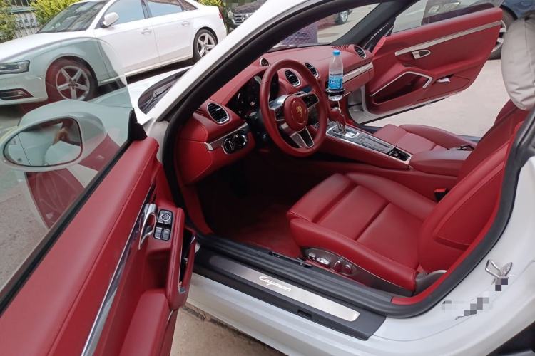 Used Porsche 718 2023 Cayman Style Edition 2.0T Driver Seat