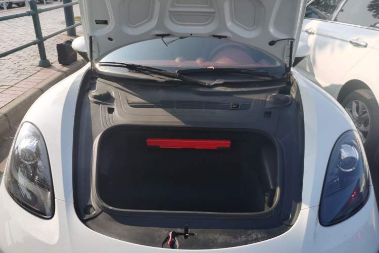 Used Porsche 718 2023 Boxster Style Edition 2.0T Engine Bay