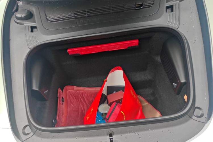 Used Porsche 718 2023 Boxster Style Edition 2.0T Engine Bay