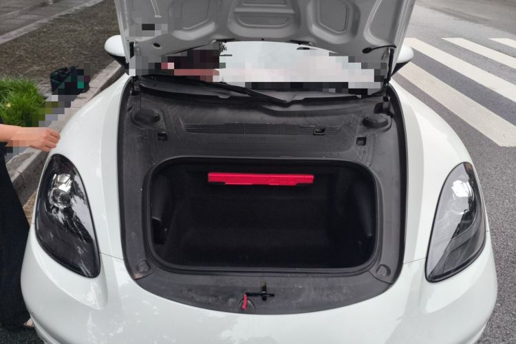 Used Porsche 718 2023 Cayman Style Edition 2.0T Engine Bay
