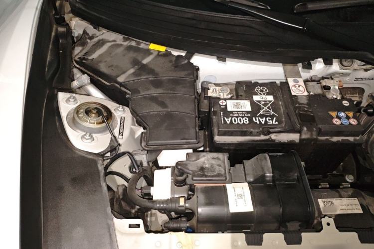 Used Porsche 718 2023 Cayman Style Edition 2.0T Engine Bay Right