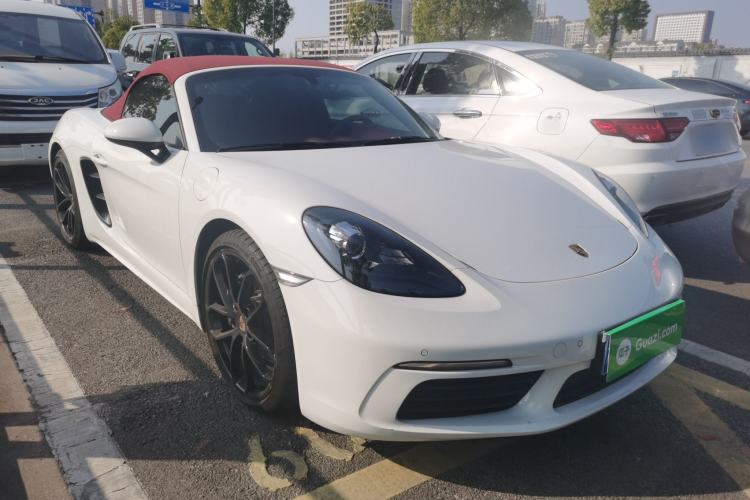 Used Porsche 718 2023 Boxster Style Edition 2.0T Front Right 45 Deg