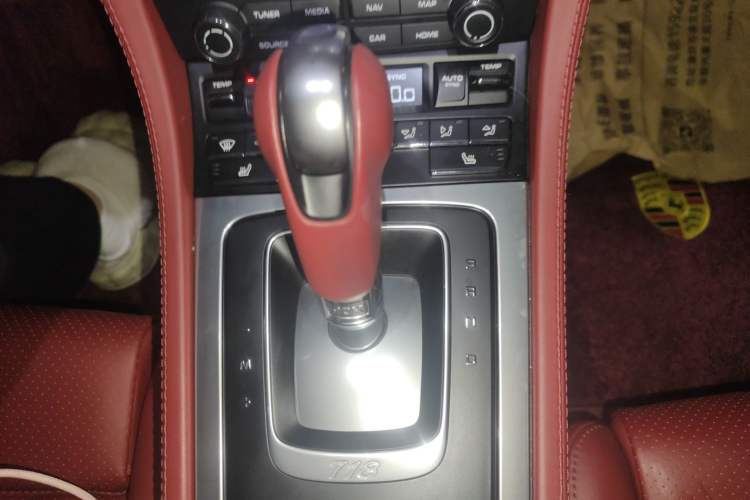 Used Porsche 718 2023 Cayman Style Edition 2.0T Gear Lever
