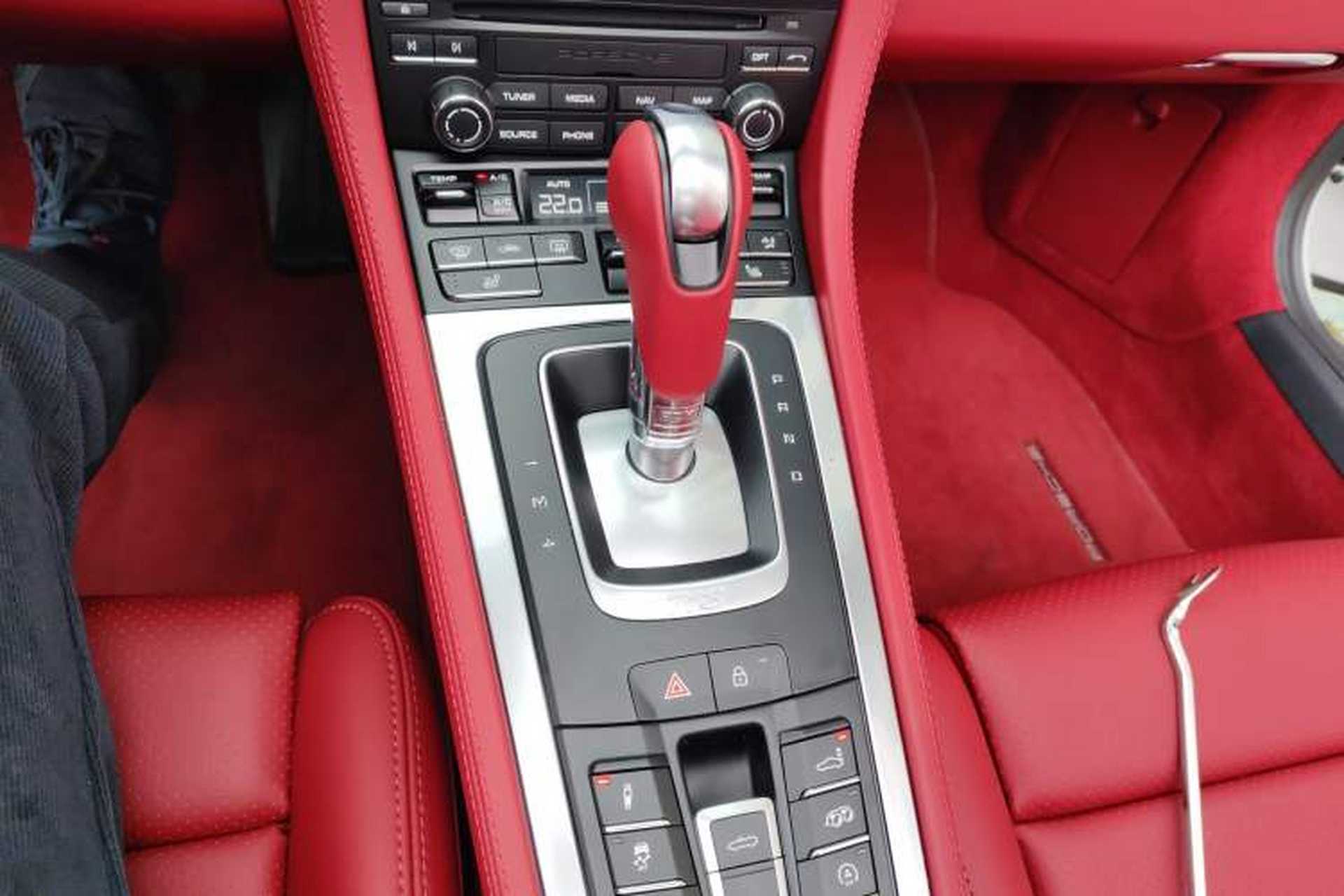Used Porsche 718 2023 Boxster Style Edition 2.0T Gear Lever