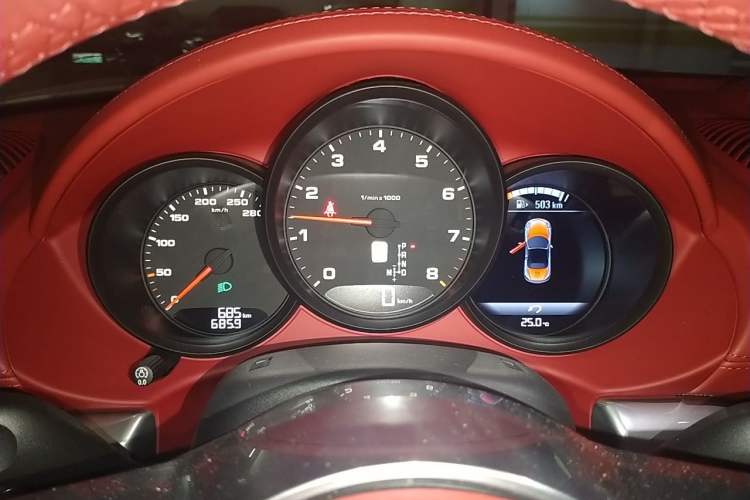 Used Porsche 718 2023 Boxster Style Edition 2.0T Instrument Cluster