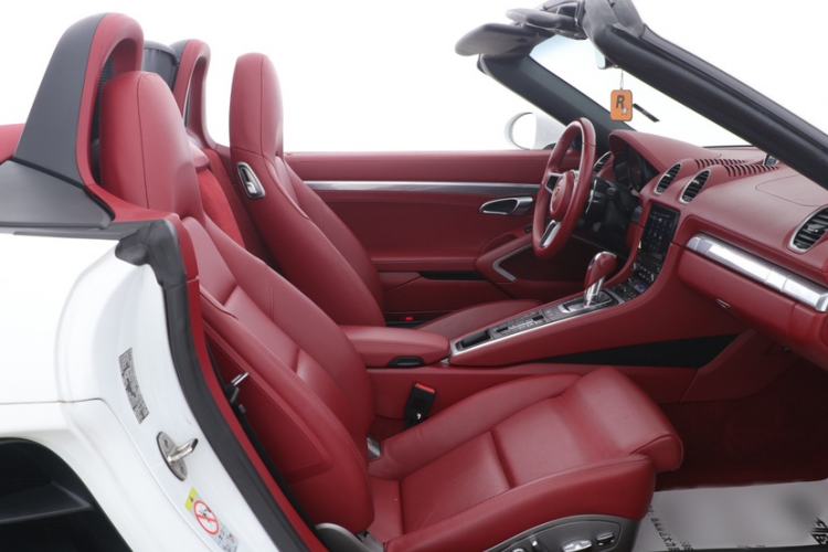 Used Porsche 718 2023 Boxster Style Edition 2.0T Interior 3