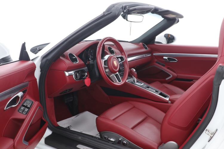 Used Porsche 718 2023 Boxster Style Edition 2.0T Interior 5