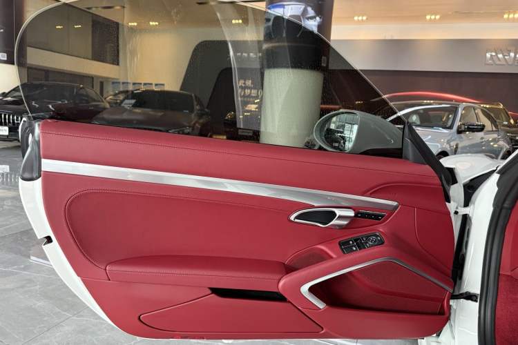 Used Porsche 718 2023 Boxster Style Edition 2.0T Interior 8