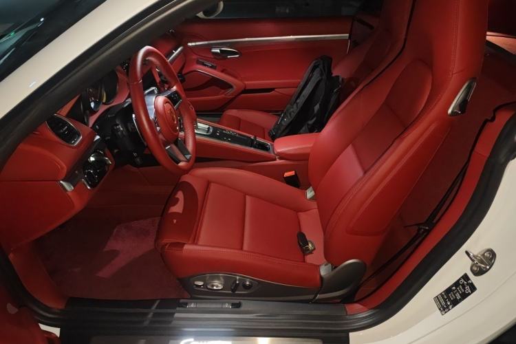 Used Porsche 718 2023 Cayman Style Edition 2.0T Left Front Seat