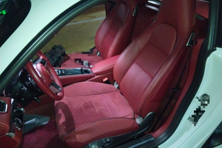 Used Porsche 718 2023 Cayman Style Edition 2.0T Left Front Seat