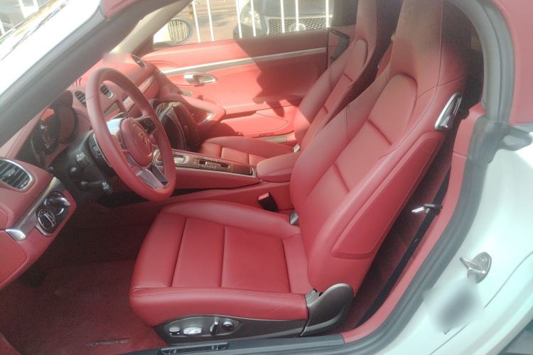 Used Porsche 718 2023 Boxster Style Edition 2.0T Left Front Seat