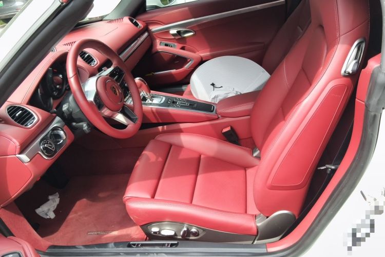 Used Porsche 718 2023 Boxster Style Edition 2.0T Left Front Seat