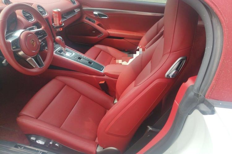 Used Porsche 718 2023 Boxster Style Edition 2.0T Left Rear Seat