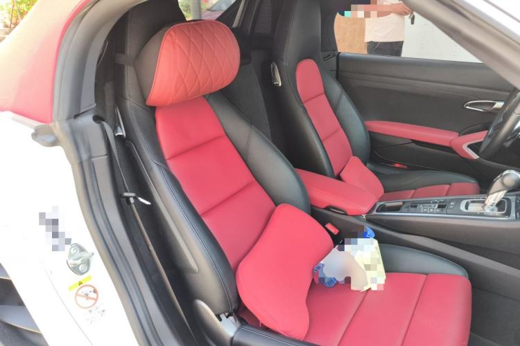 Used Porsche 718 2023 Boxster Style Edition 2.0T Left Rear Seat