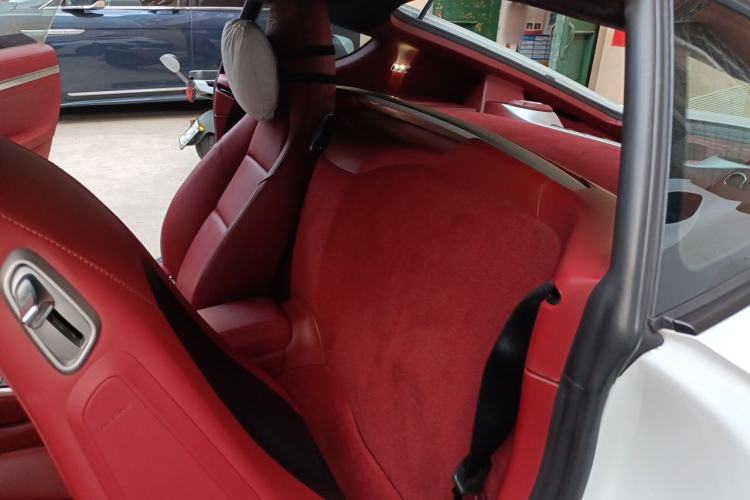 Used Porsche 718 2023 Cayman Style Edition 2.0T Left Rear Seat