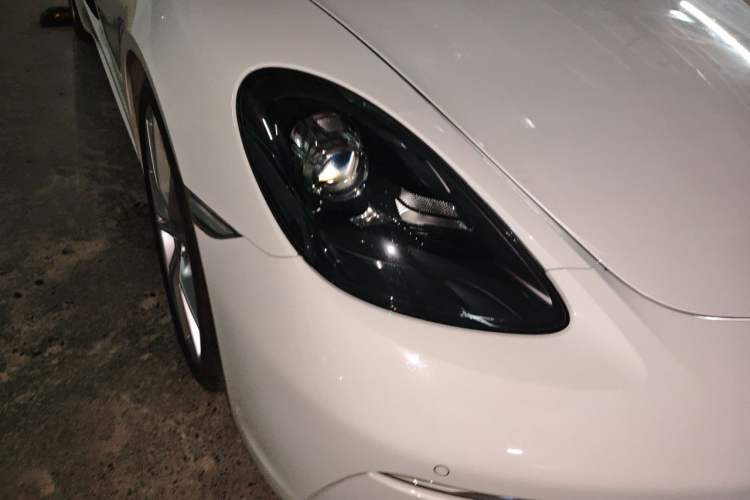Used Porsche 718 2023 Cayman Style Edition 2.0T Right Front Headlight
