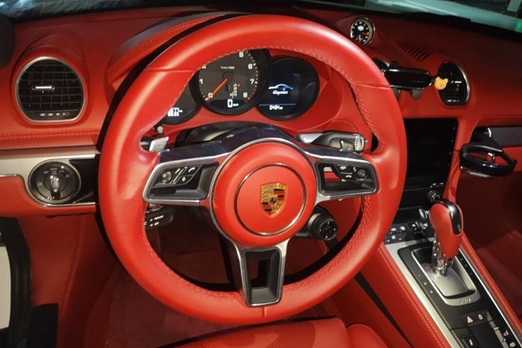 Used Porsche 718 2023 Cayman Style Edition 2.0T Steering Wheel