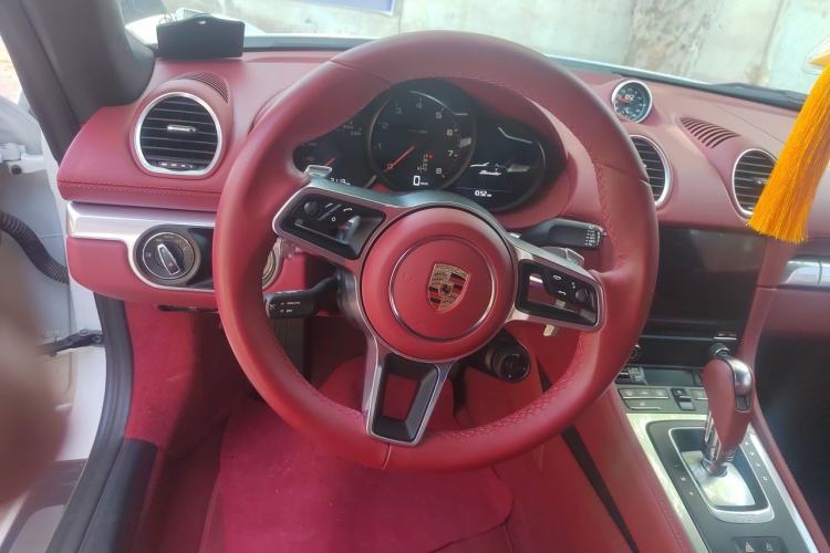Used Porsche 718 2023 Boxster Style Edition 2.0T Steering Wheel
