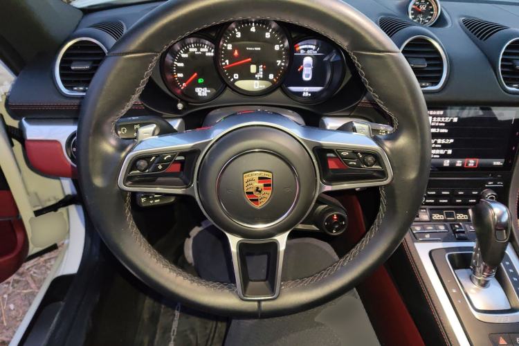 Used Porsche 718 2023 Boxster Style Edition 2.0T Steering Wheel