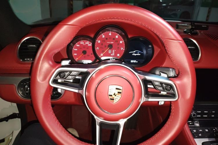 Used Porsche 718 2023 Cayman Style Edition 2.0T Steering Wheel