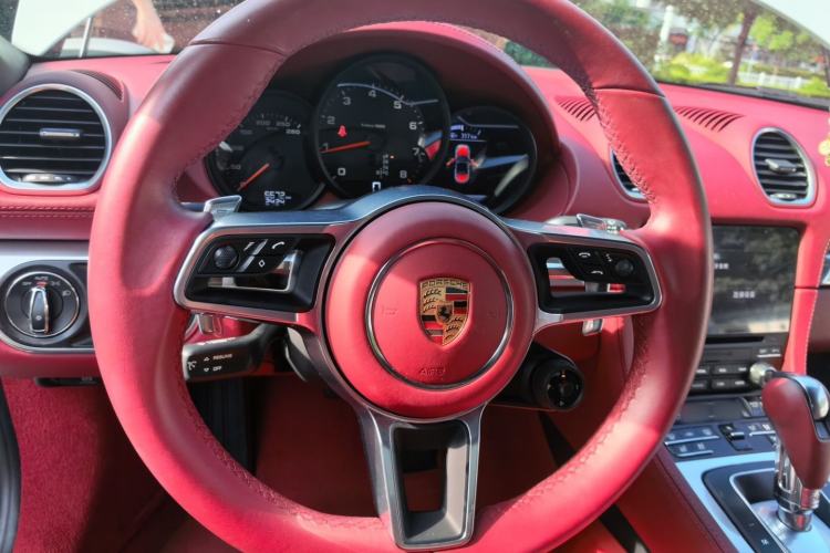 Used Porsche 718 2023 Boxster Style Edition 2.0T Steering Wheel