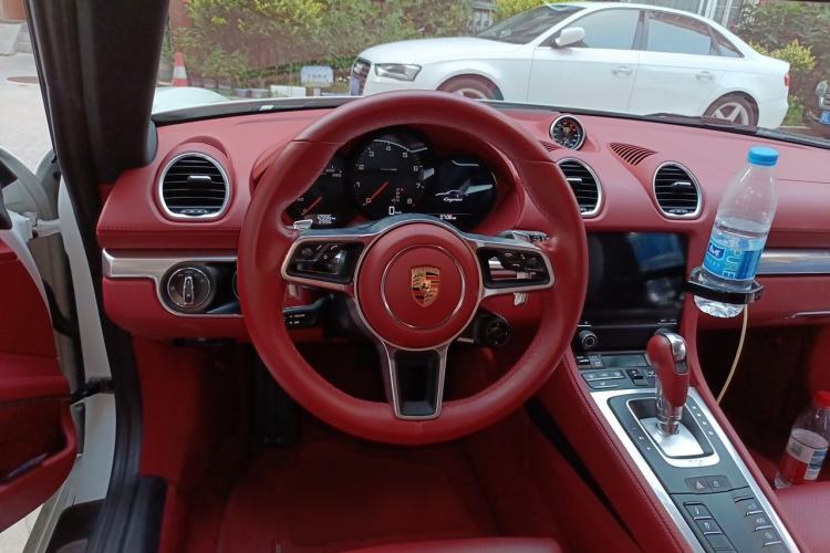 Used Porsche 718 2023 Cayman Style Edition 2.0T Steering Wheel