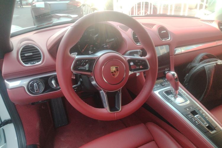Used Porsche 718 2023 Boxster Style Edition 2.0T Steering Wheel