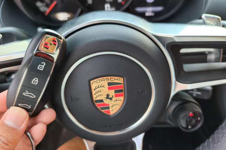 Used Porsche 718 2023 Boxster Style Edition 2.0T Vehicle Key