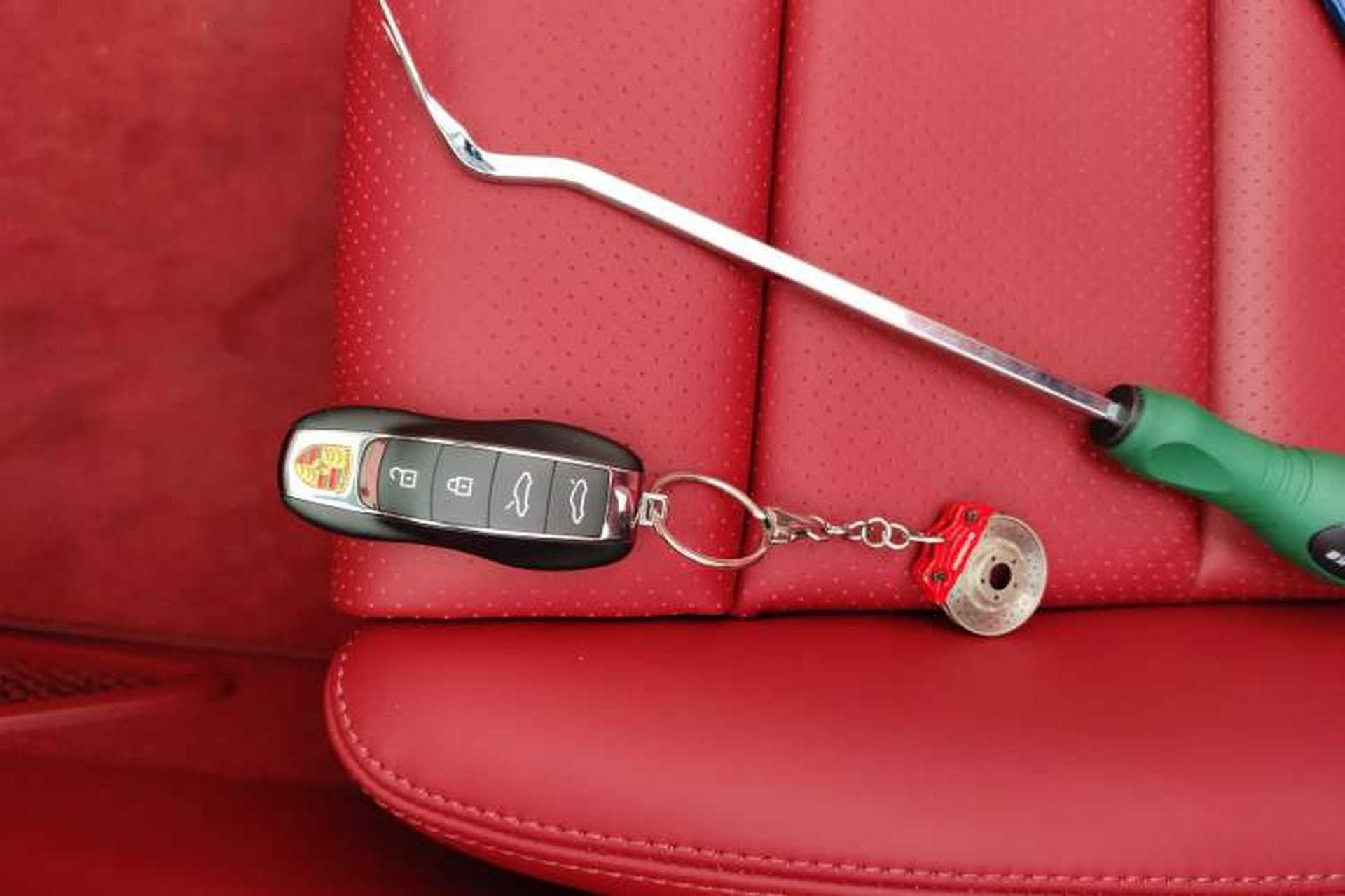 Used Porsche 718 2023 Boxster Style Edition 2.0T Vehicle Key