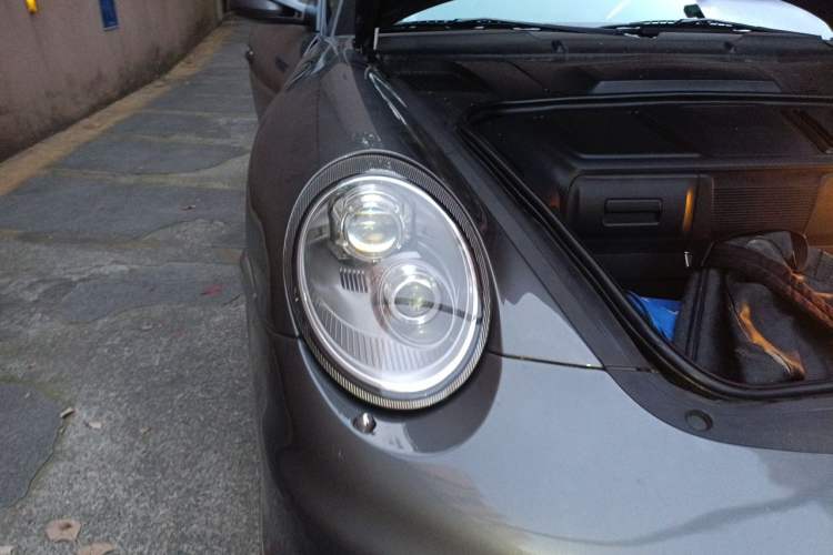 Used Porsche 911 2010 Turbo Cabriolet 3.8T Right Front Headlight