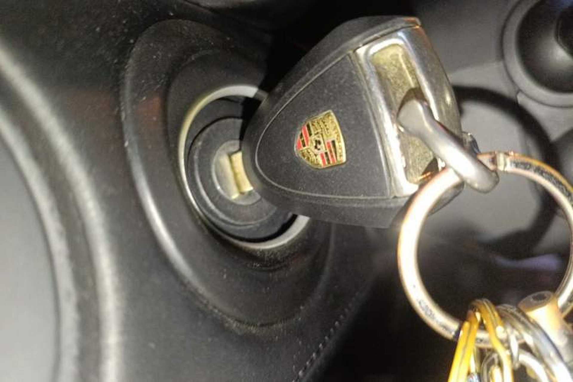 Used Porsche 911 2010 Turbo Cabriolet 3.8T Vehicle Key