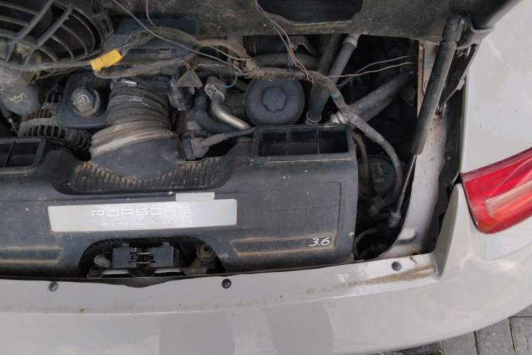 Used Porsche 911  Engine Bay Left