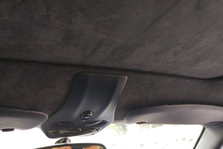 Used Porsche 911  Headliner