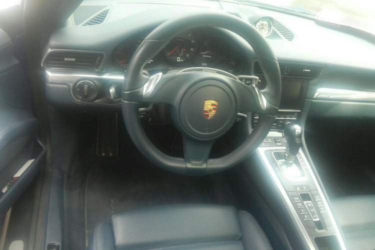 Used Porsche 911 2012 Carrera 3.4L Steering Wheel