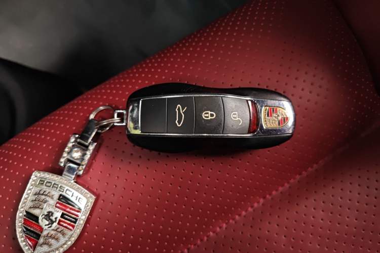 Used Porsche 911 2012 Carrera 3.4L Vehicle Key